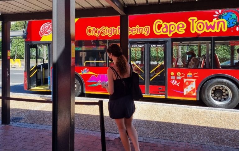 red bus tour cape town